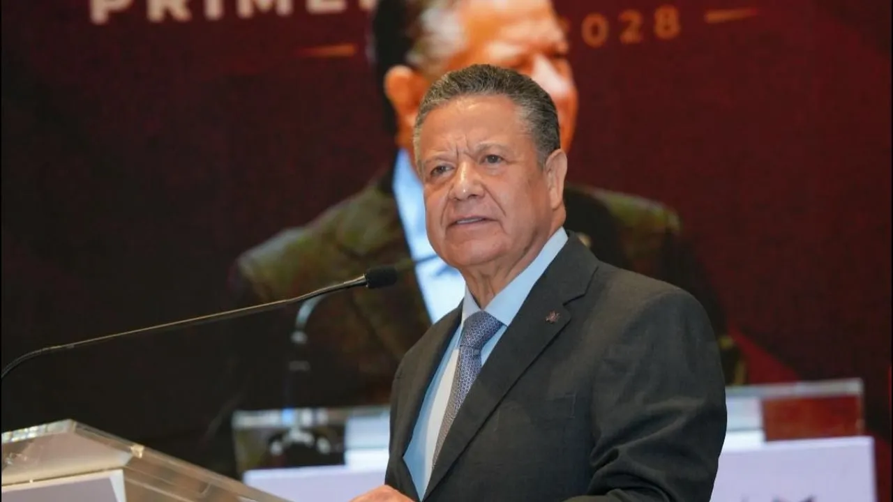 Menchaca se pronuncia sobre disputa en planta de Cruz Azul y se ofrece como mediador