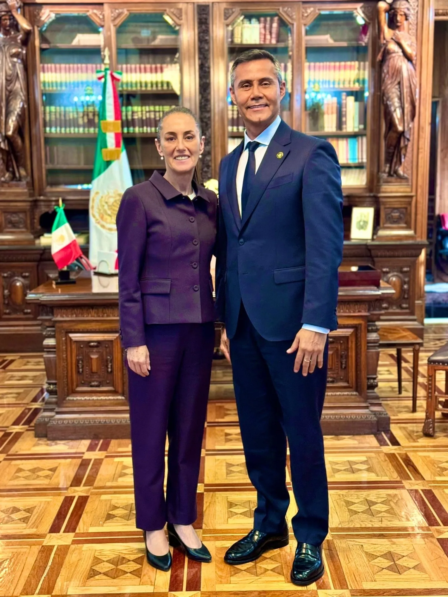 Carlos Ulloa solicita licencia por tiempo indefinido a la Cámara de Diputados