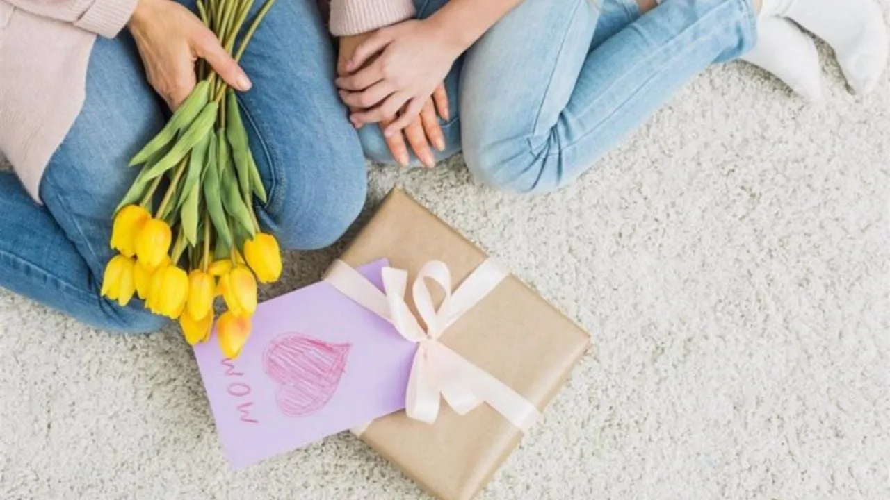 Tecnología para regalar el Día de la Madre: 'gadgets' para entretenimiento, cuidado o trabajo