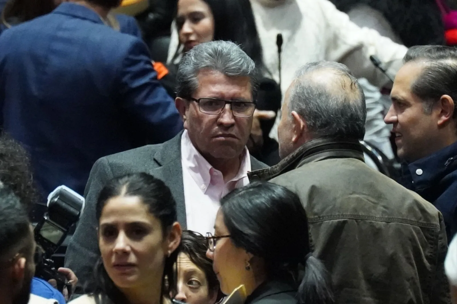 Firme, contundente y diplomática: Monreal sobre carta de Sheinbaum a Trump