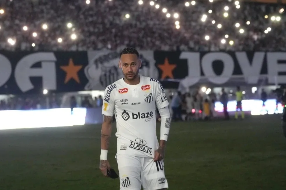 Neymar marca su primer gol desde su regreso al Santos en Brasil (Video)