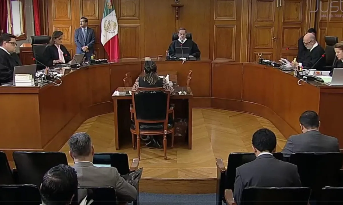 Gabriel Castañeda Gómez Mont  “Crisis Constitucional: ¿El Camino Hacia el Autoritarismo? La Urgente Necesidad de Respetar a la Suprema Corte de Justicia de la Nación”