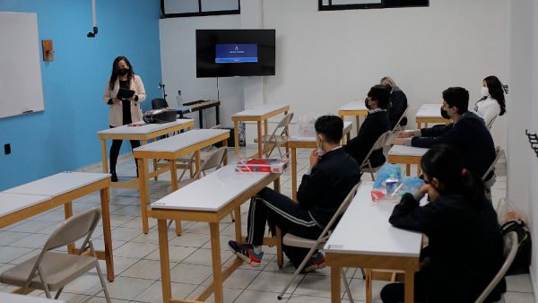 AMLO hace un llamado para el regreso a clases