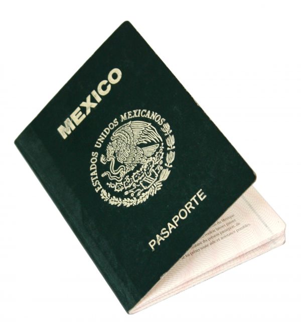 Suspenden trámite de pasaporte en CDMX
