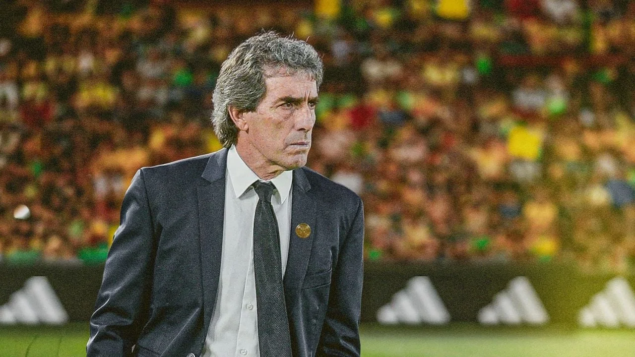 América nombra al uruguayo Guillermo Almada como nuevo director técnico