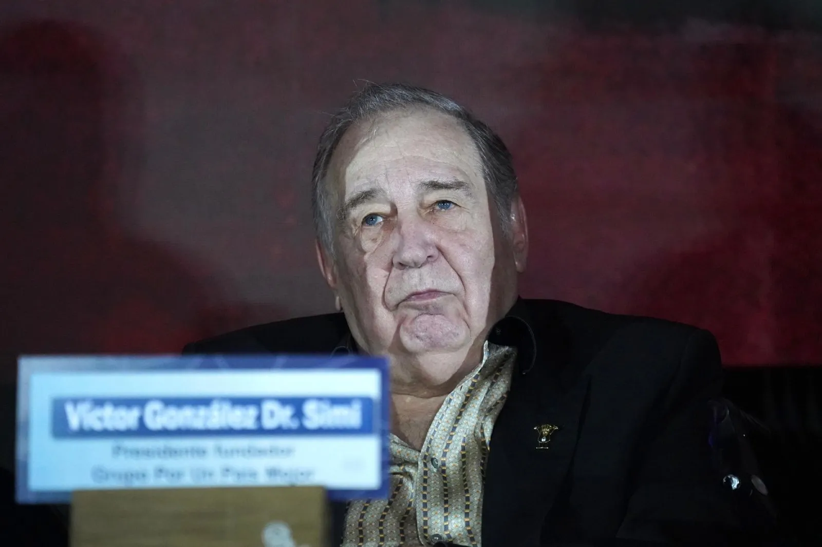 Dr. Simi “se destapa” por tercera vez para el Nobel de la Paz