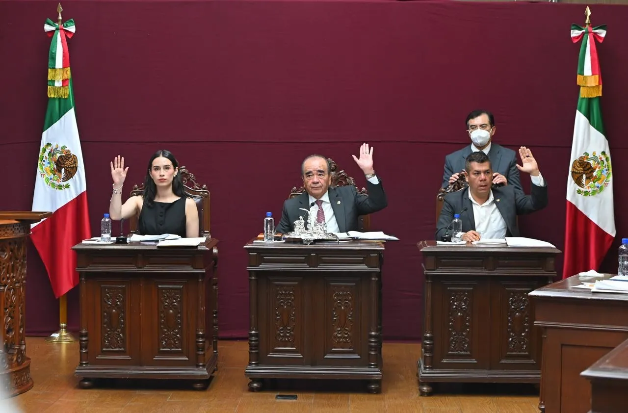 Edomex: renuncia veintena de magistrados, entre ellos el expresidente; gozarán de “haber de retiro”