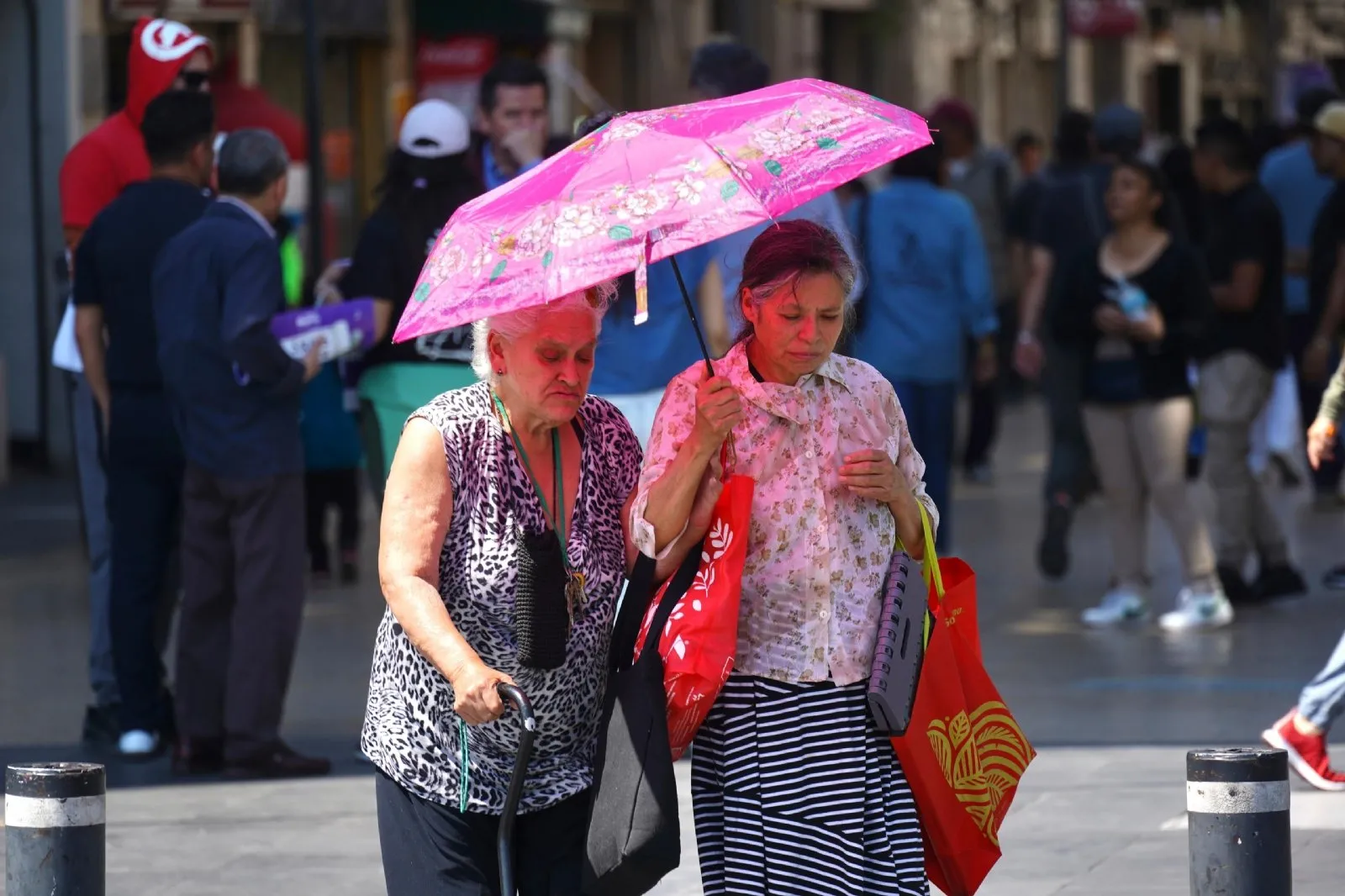 SMN emite alerta por ola de calor en México; algunos estados podrían llegar hasta 45 grados