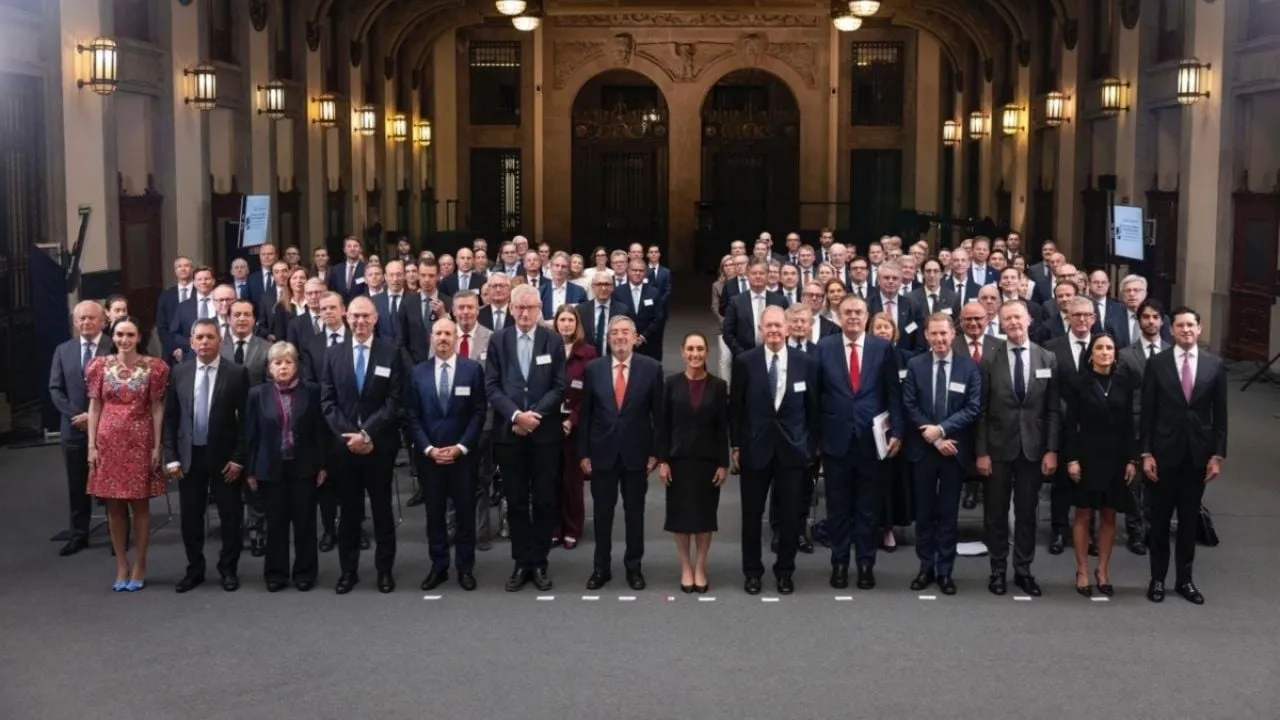 Sheinbaum recibe a delegación empresarial de Dinamarca, Finlandia, Noruega y Suecia