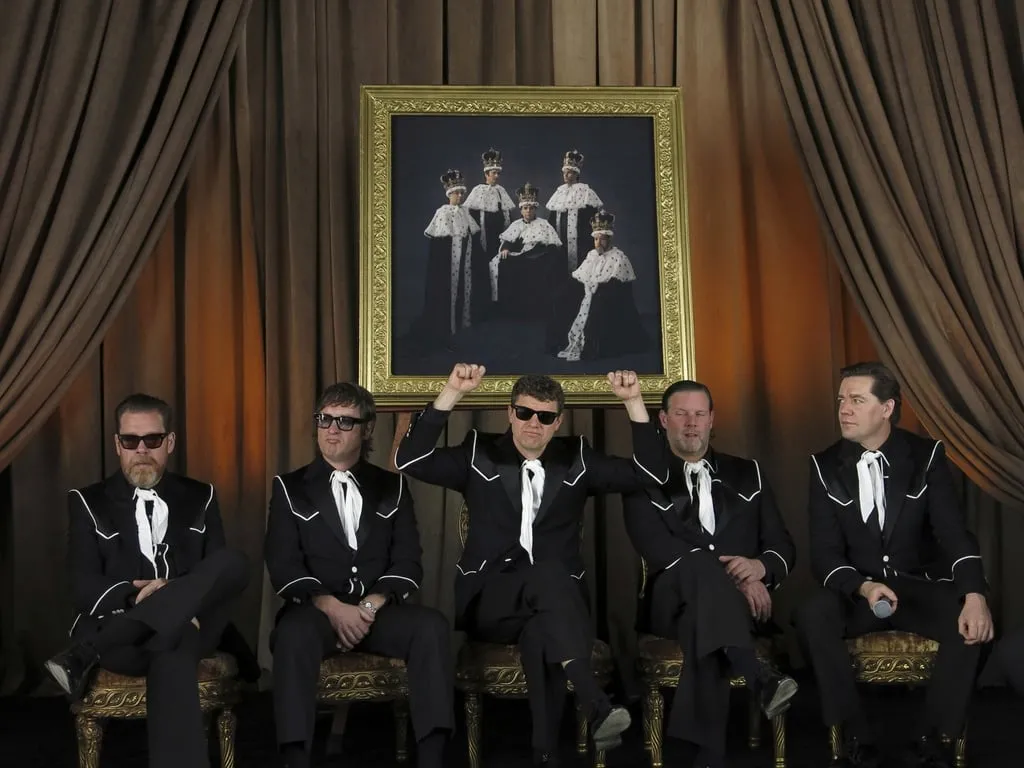 The Hives piensa en la multitud mexicana al componer su álbum más reciente
