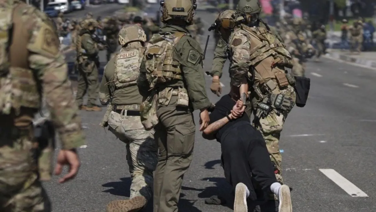 Son violatorias a los derechos humanos: Fernández Nroña sobre redadas contra migrantes en California