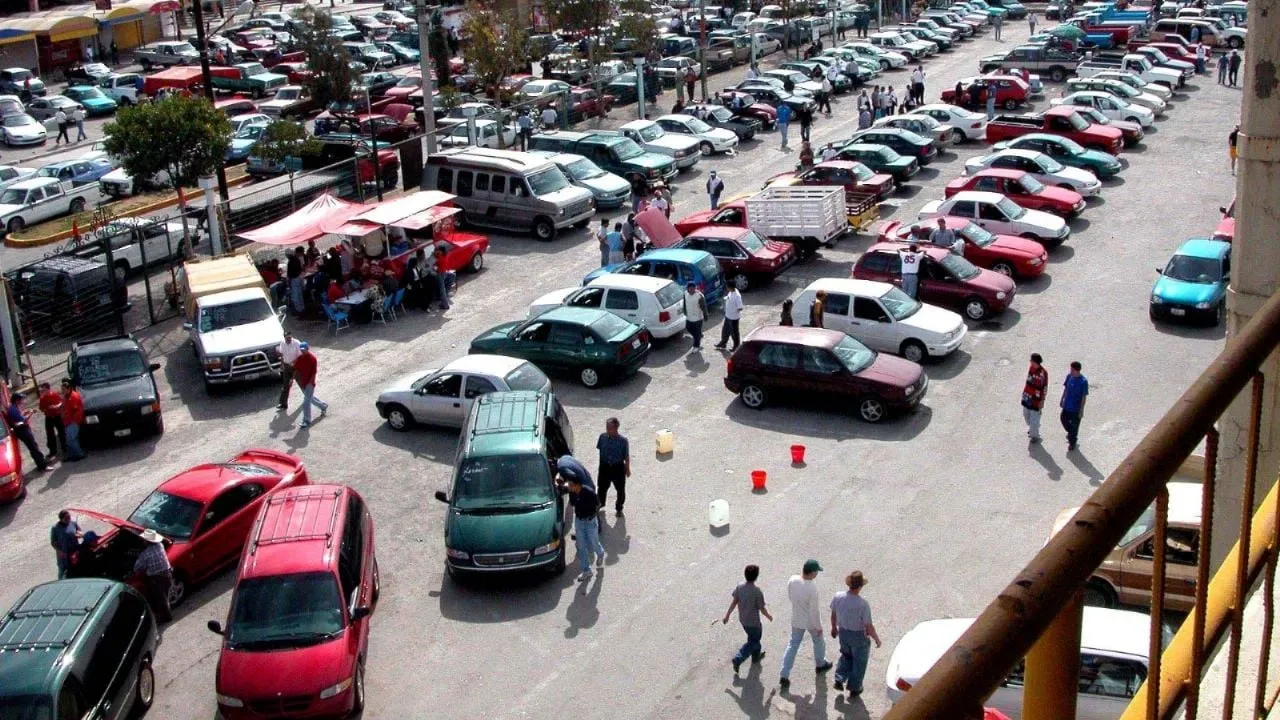 ¿Cómo evitar estafas en la venta de autos seminuevos? Esto recomiendan Profeco y Kavak