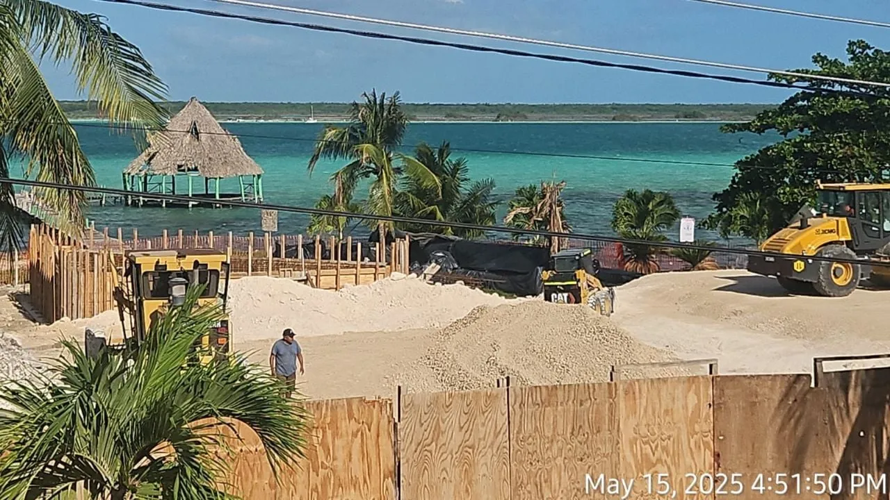 Sedena desacata orden judicial y prosigue obras en Laguna de Bacalar (Video)