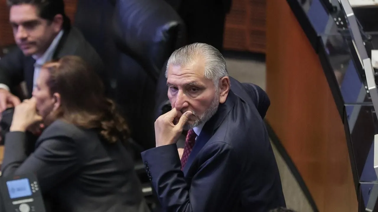 Adán Augusto adelanta que este miércoles se podría definir al nuevo titular de la FGR