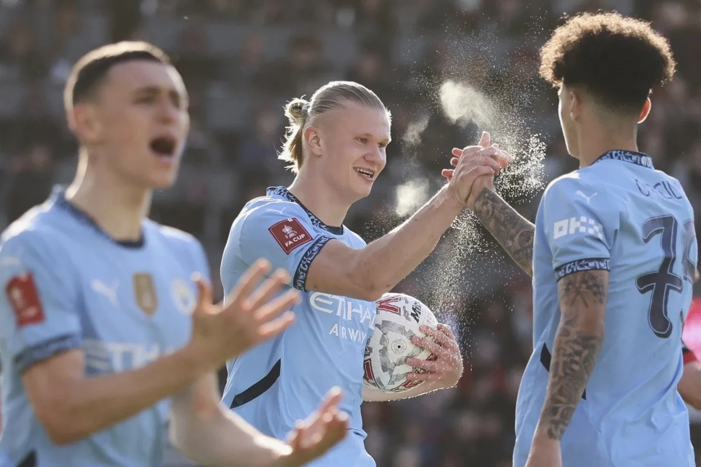 Manchester City remonta para vencer al Bournemouth y alcanzar las semifinales de la FA Cup