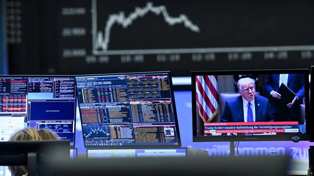 Las acciones mundiales caen mientras la guerra de Irán eleva el crudo a más de 110 dólares el barril