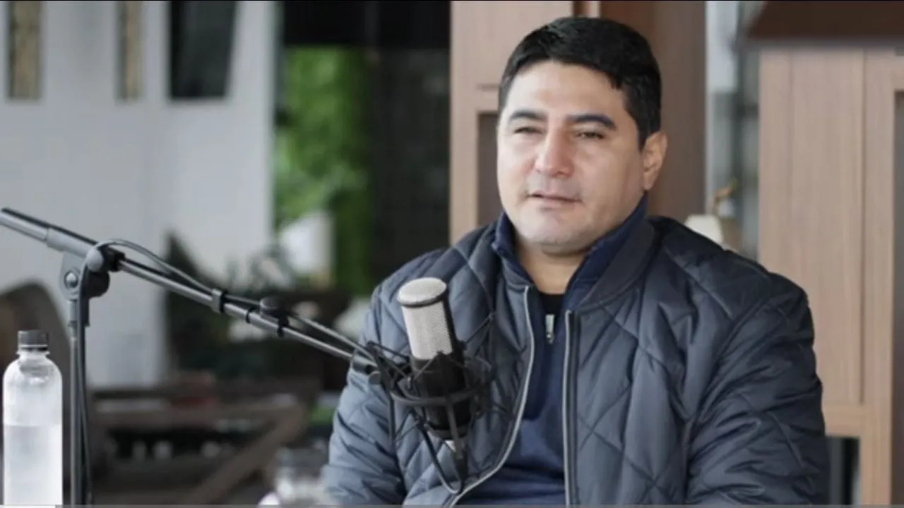 Erik “el Terrible” Morales sale del Ayuntamiento de Tijuana tras ser denunciado por abuso sexual