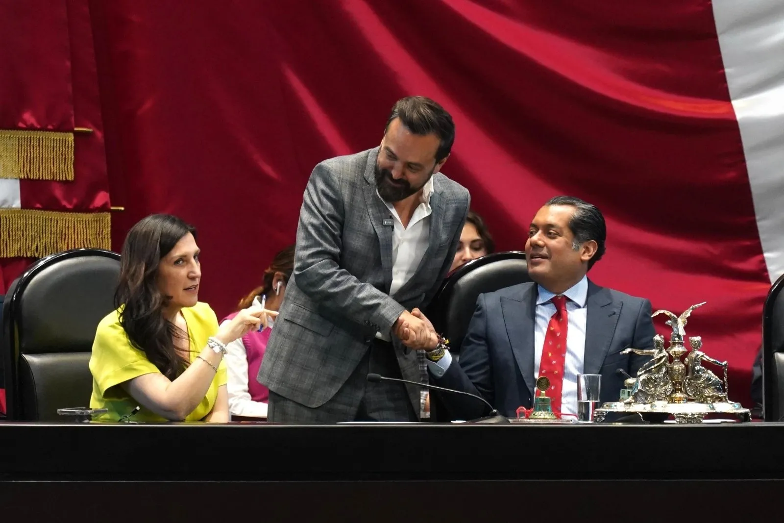 Morenistas celebran fallo del TEPJF que les permite promocionar la elección judicial
