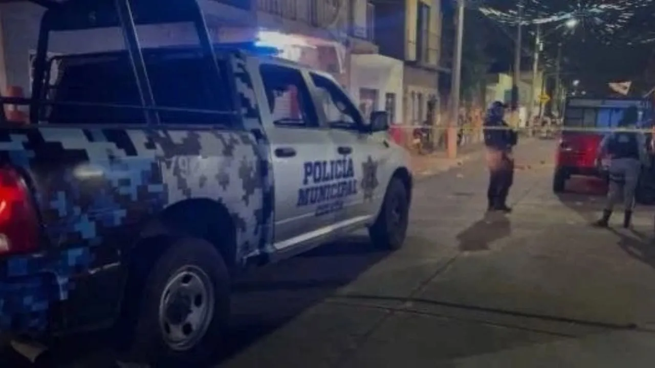 Mujer muere en ataque armado durante representación del Jueves Santo en Celaya (Videos)