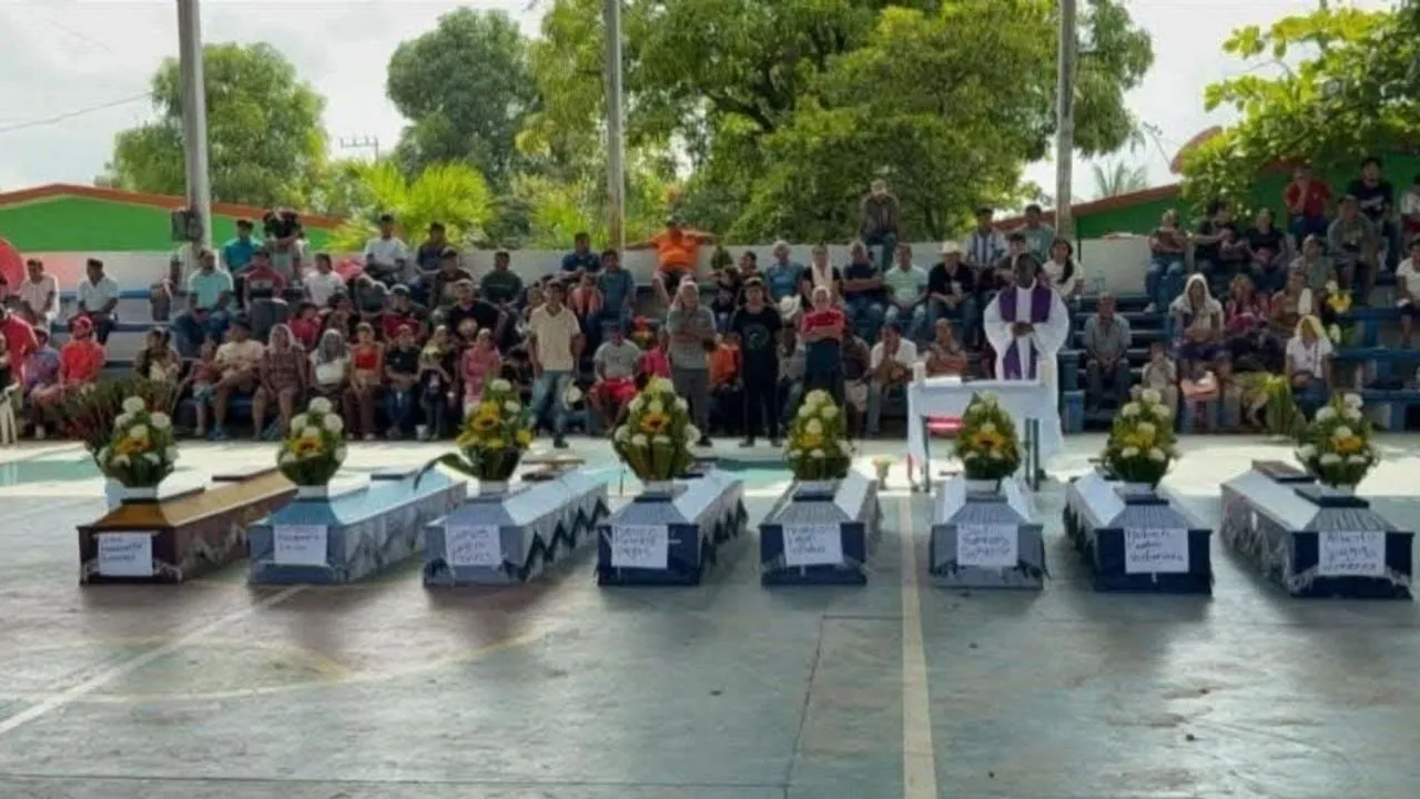 Suman 13 los policías de la UPOEG muertos por la emboscada en Ayutla, Guerrero