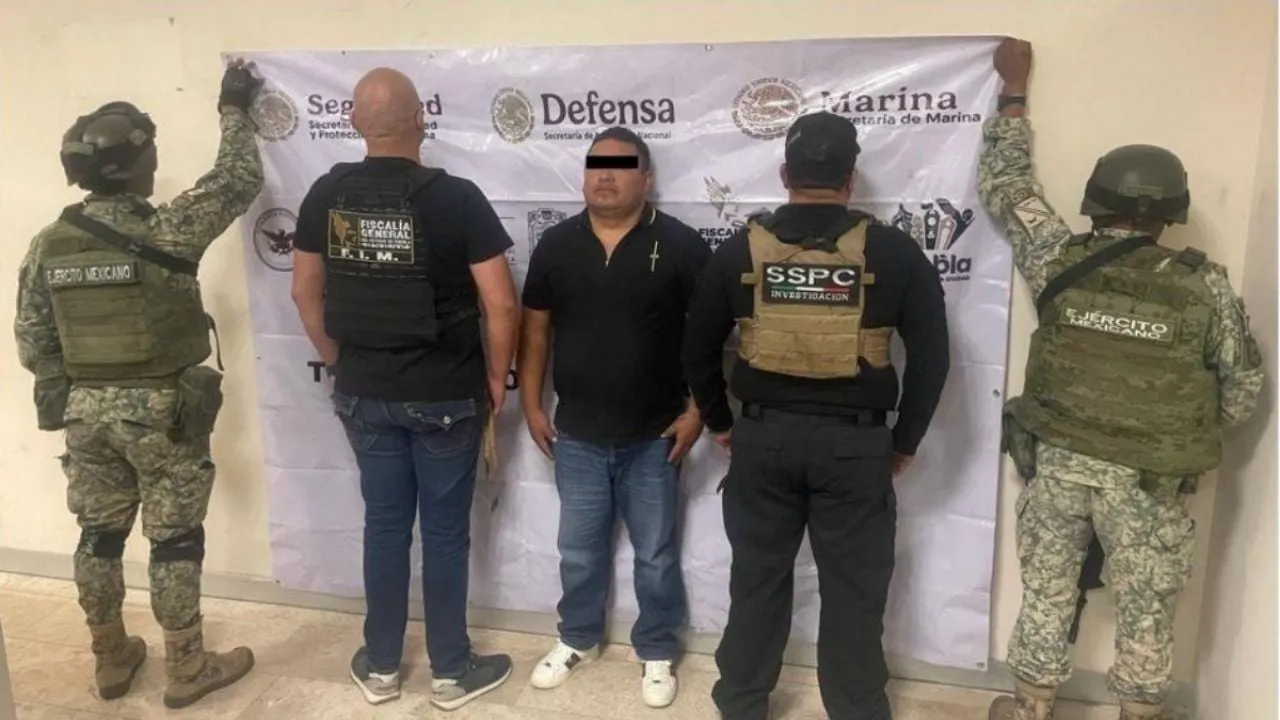 Cae “El Carretas”, presunto líder de bandas dedicadas al huachicol en Puebla y Tlaxcala