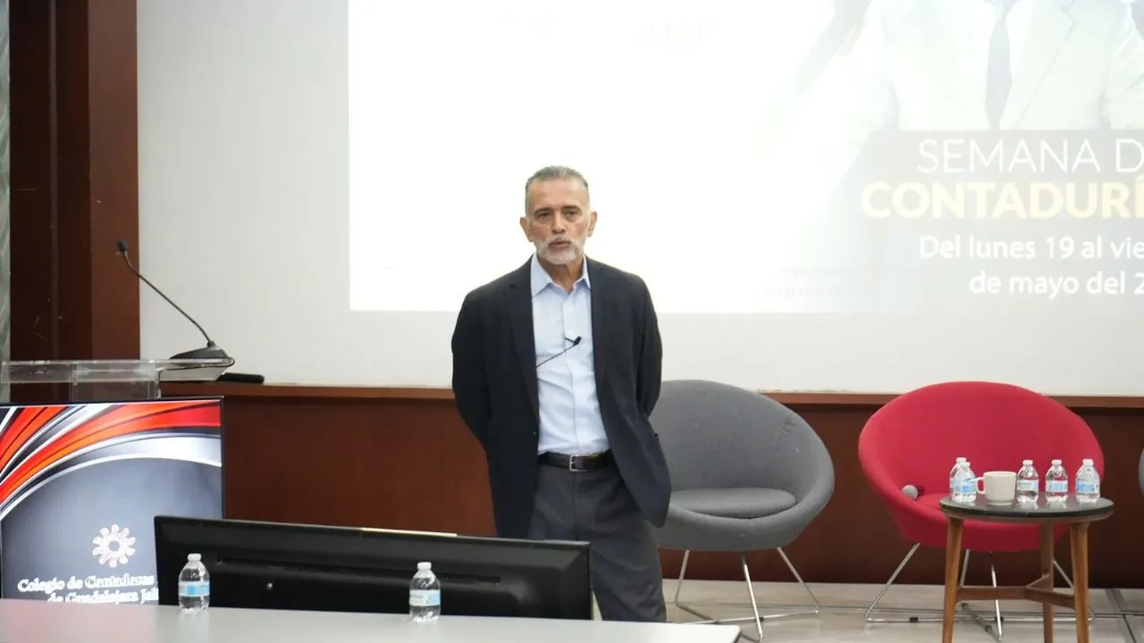 Luis Pérez de Acha aspira, por segunda ocasión, a ser titular de la FGR tras salida de Gertz Manero