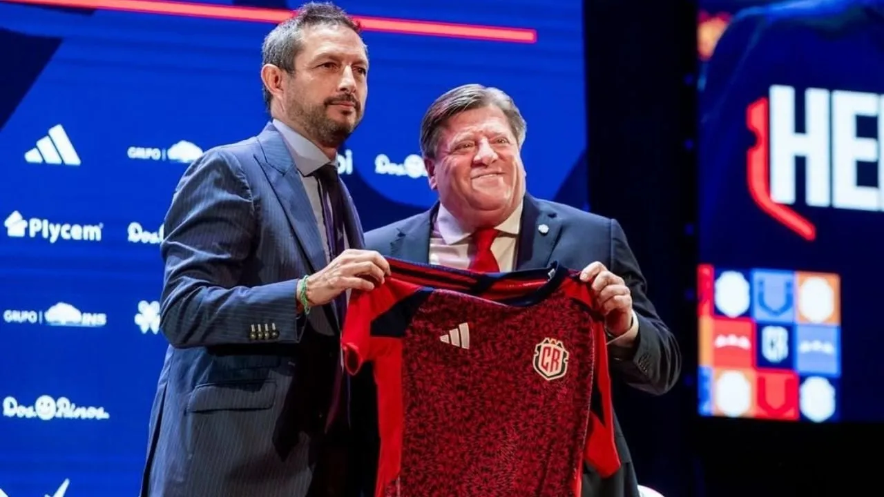 "Nunca había tenido un fracaso como este": “Piojo” Herrera y Costa Rica quedan fuera del Mundial