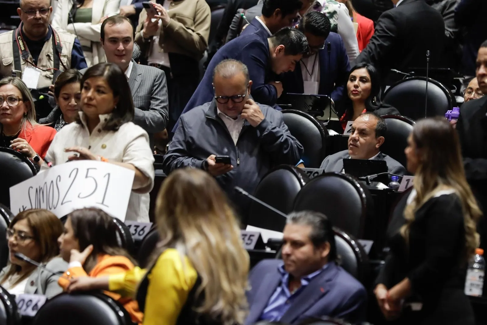 Silencian a diputada morenista cuando hablaba sobre Cuauhtémoc Blanco (Video)