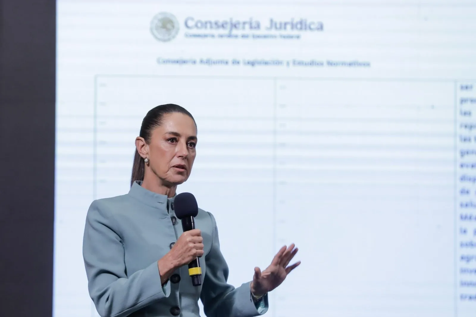 Funerales de Estado: 500 Años de la Ejecución de Cuauhtémoc