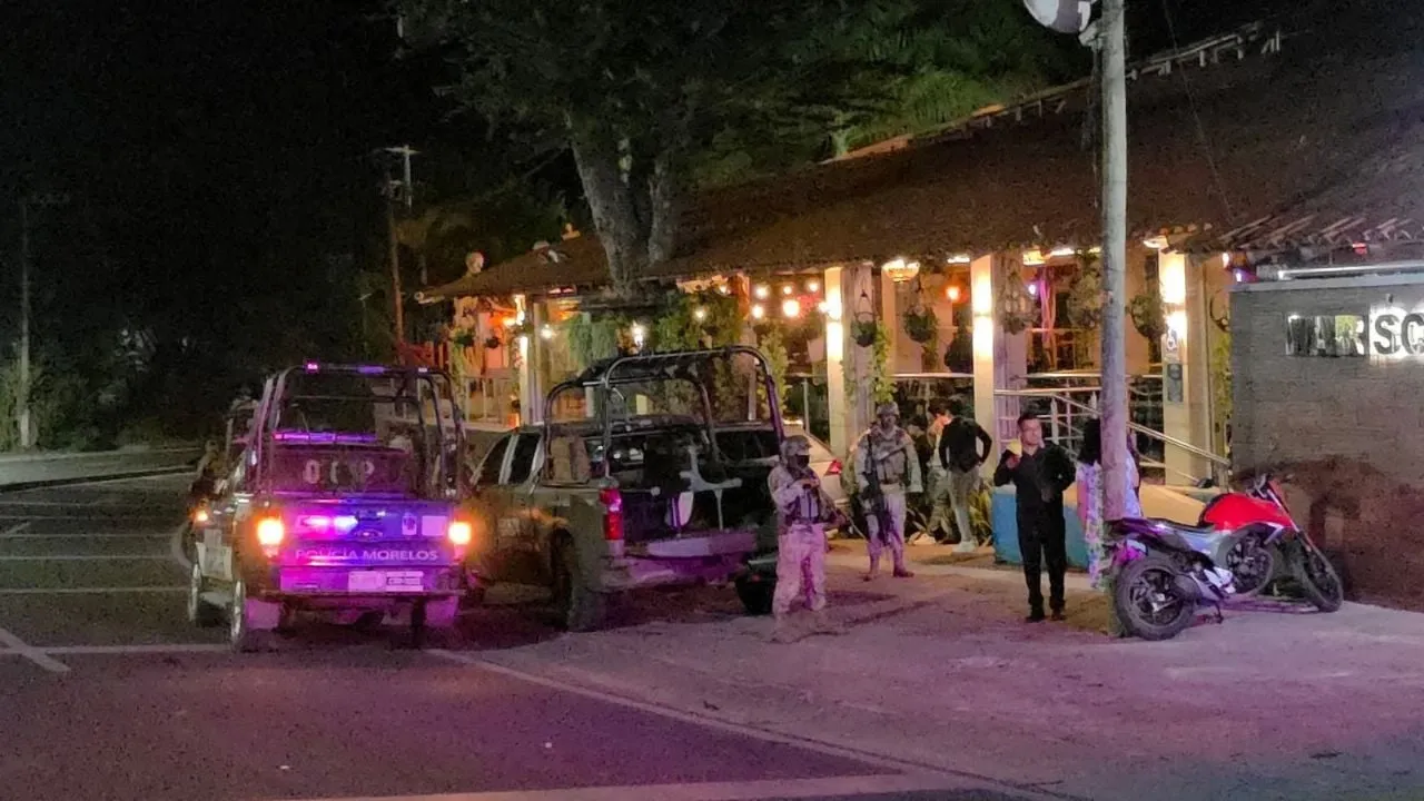 Ataque armado en restaurante familiar deja un hombre muerto y otro herido en Xochitepec