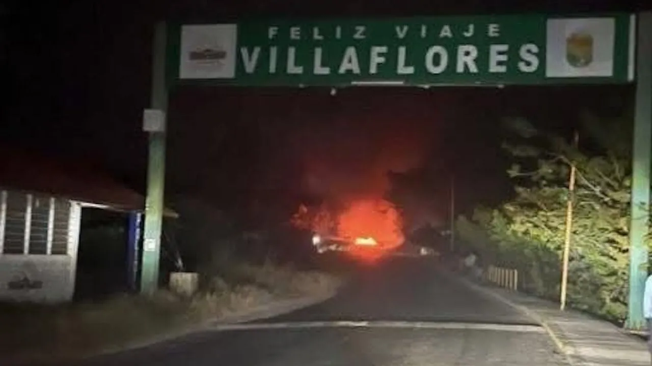 Noche violenta en Chiapas: enfrentamientos, vehículos incendiados y bloqueos en Villaflores