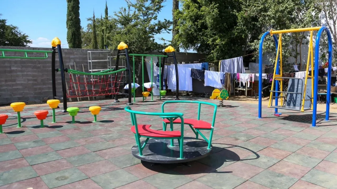 Dos niñas haitianas fallecieron tras caer en fosa séptica en albergue del DIF-Oaxaca