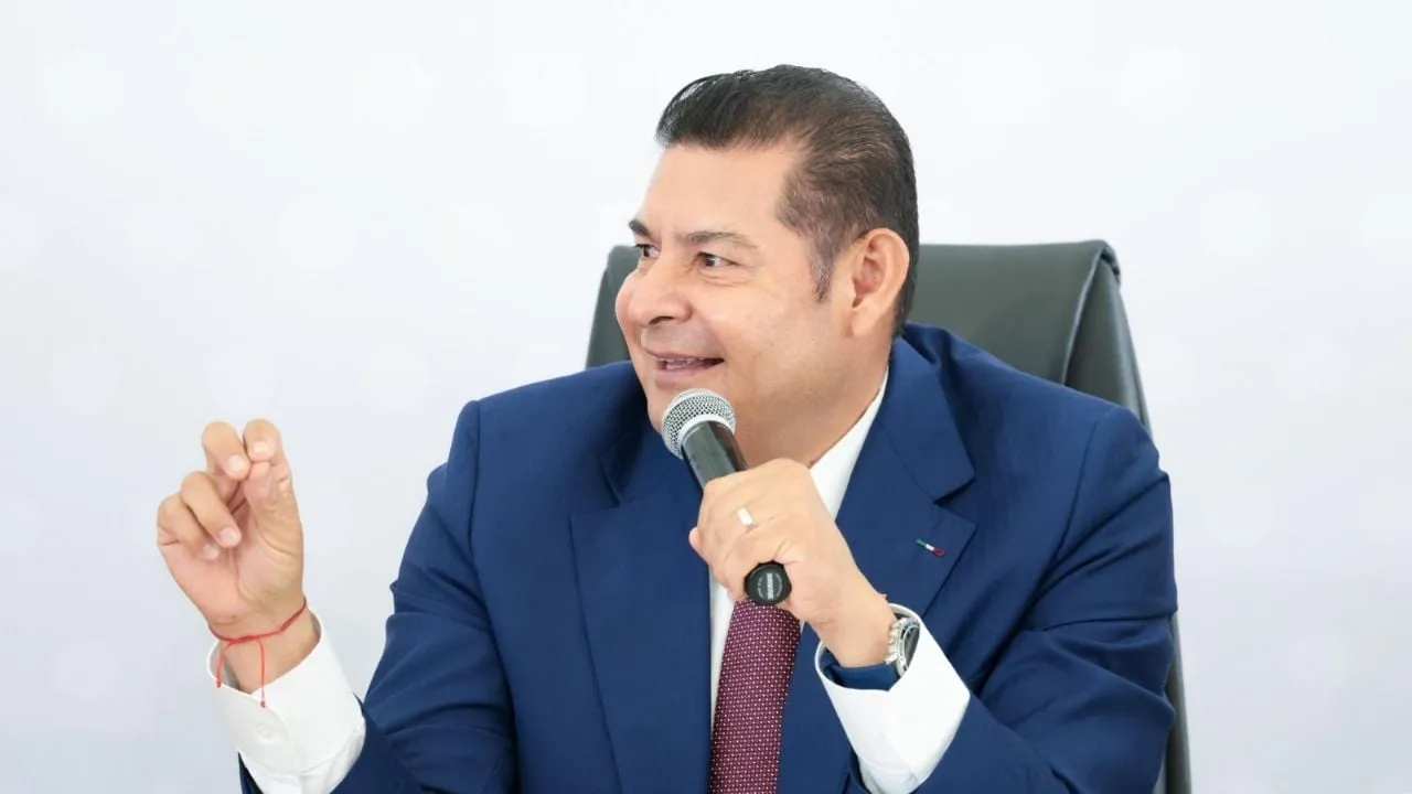 Ibero e Igavim exponen opacidad y riesgos ambientales de cablebús que proyecta Armenta