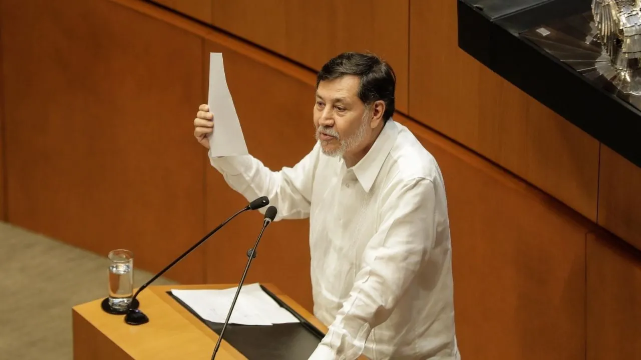 “Ya llegó el doctor Noroña para darles su medicamento”, dice el senador a la oposición