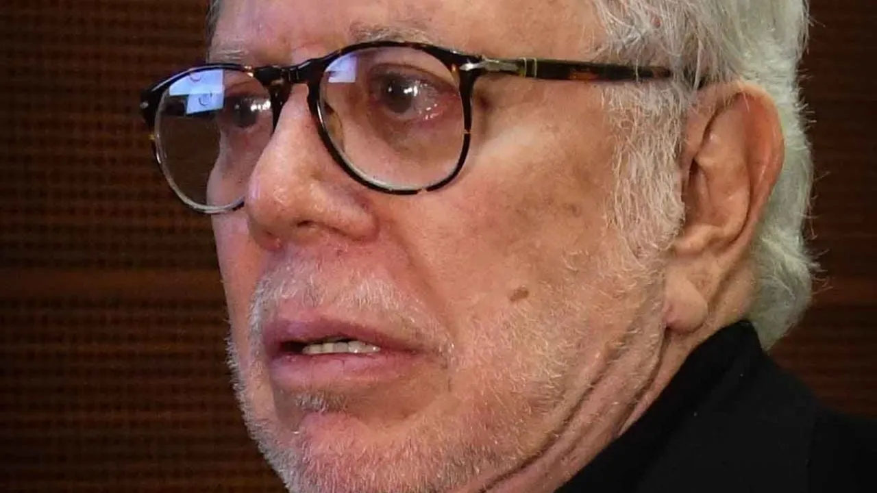 Ministro propondrá confirmar condena contra Luis de Llano por demanda de Sasha Sokol