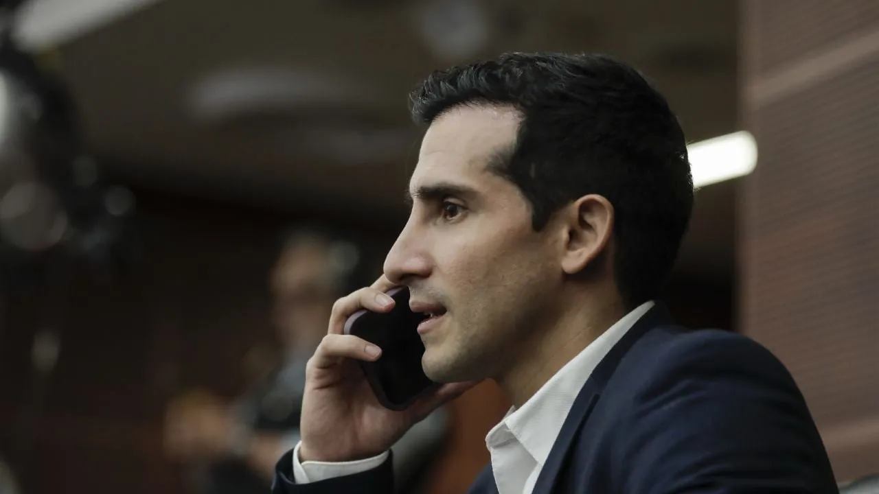 La Conade de Rommel Pacheco se queda sin teléfono ni internet por falta de pago