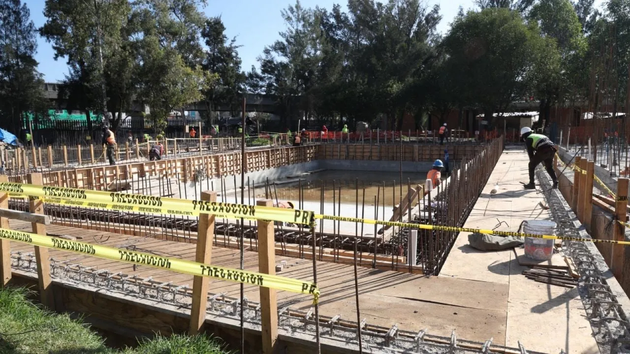 Brugada supervisa obra de la Utopía ubicada en La Magdalena Mixiuhca; abrirá en enero
