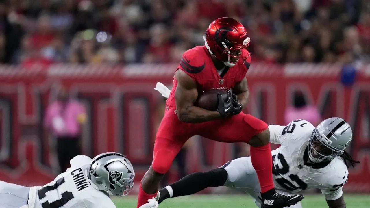 Los Texans extienden su racha ganadora a 7 con victoria 23-21 sobre los Raiders