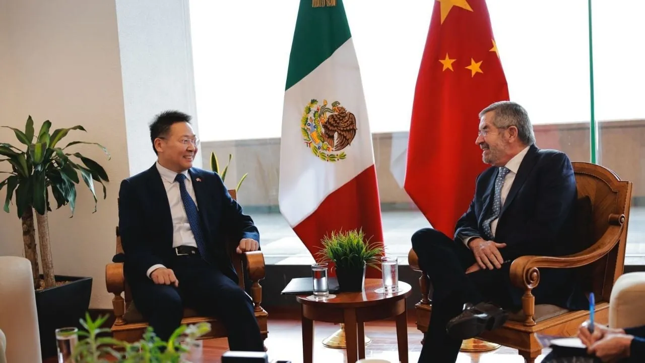 El canciller recibe al embajador de China tras la imposición de aranceles