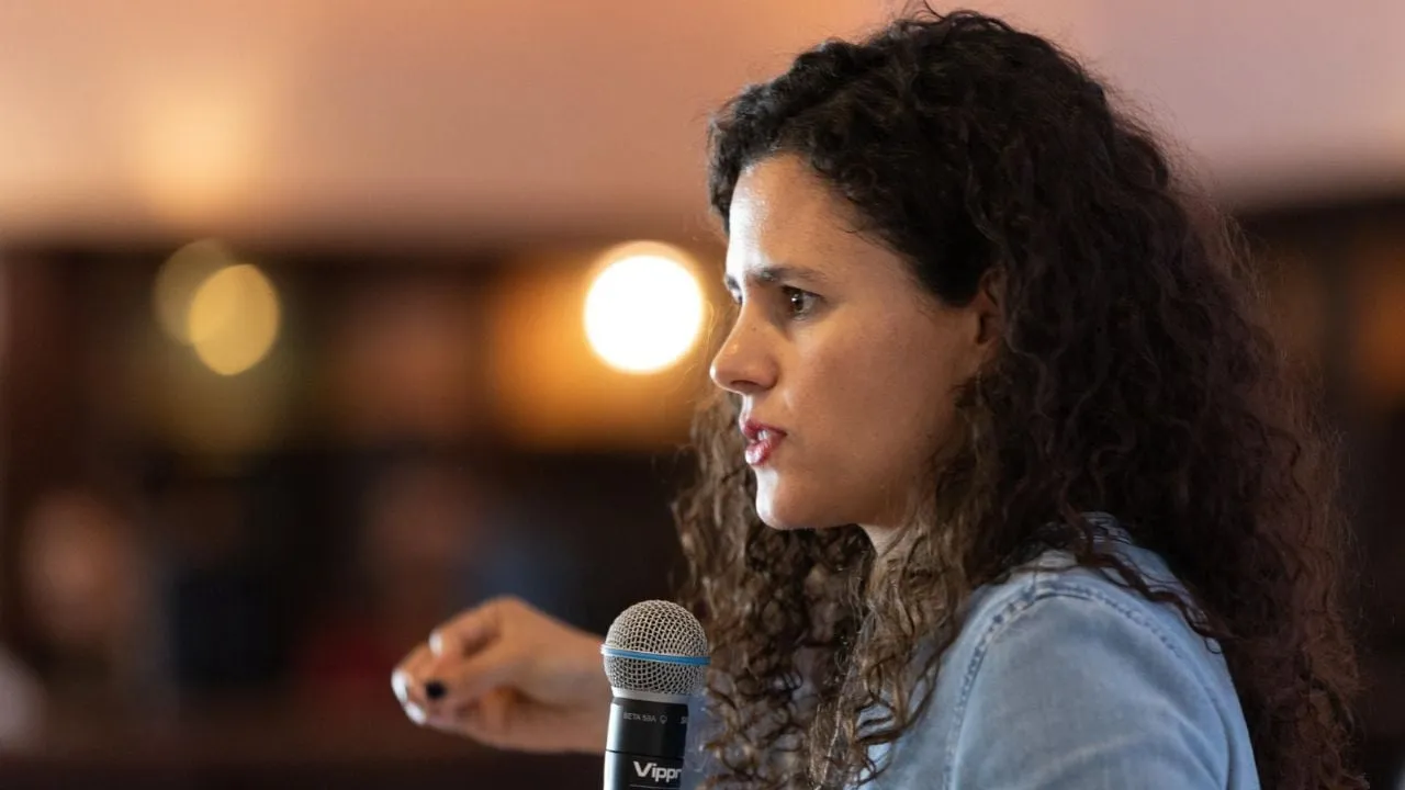 Morena niega que la reforma electoral sea un “capricho”