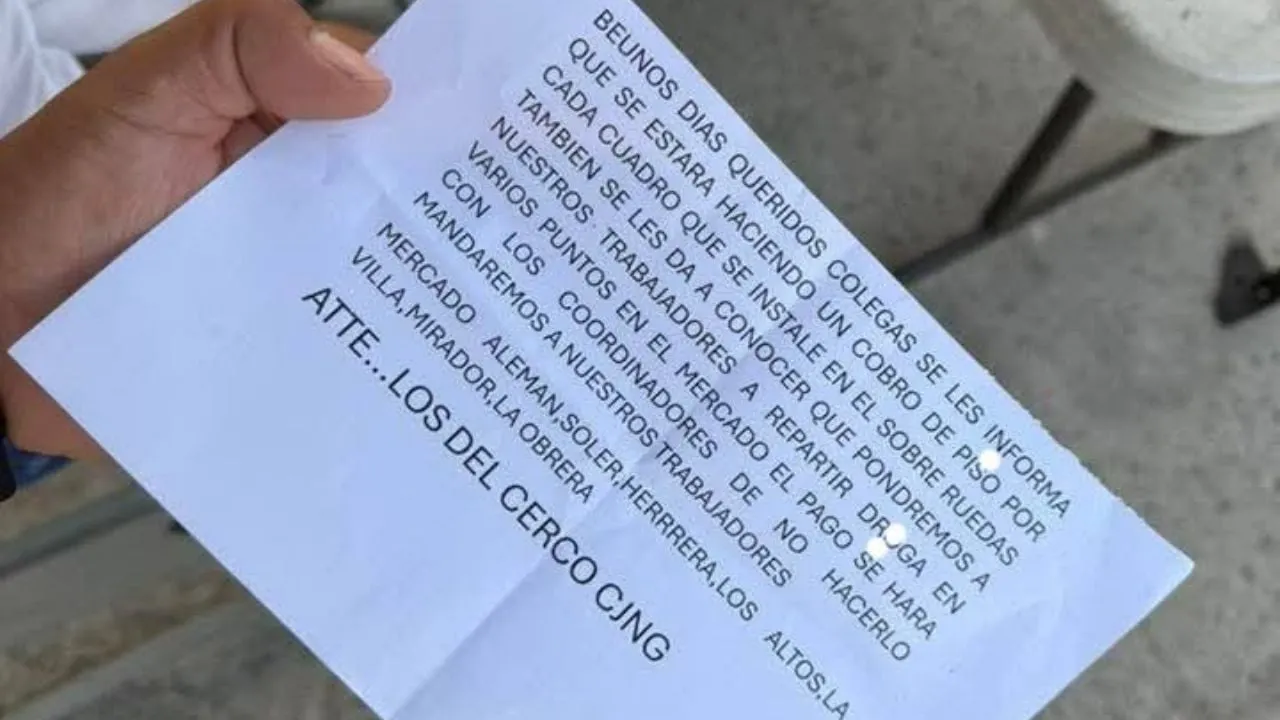 Detienen a banda que entregaba avisos de extorsión en mercado de Tijuana