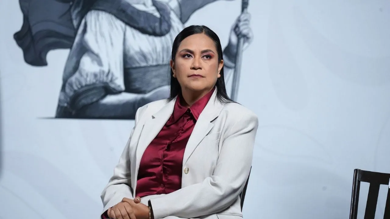 Diputados de Morena exigen destituir a Ariadna Montiel; Monreal sale en su defensa