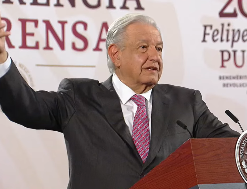 AMLO EXPRESA LO FELIZ QUE ESTA POR ENTREGARLE LA BANDA PRESIDENCIAL A UNA MUJER