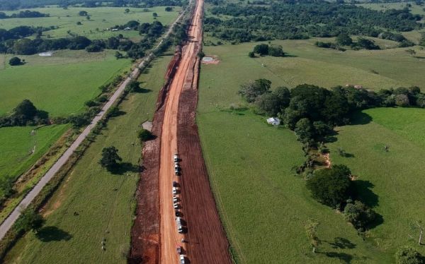 Ordenan suspender el Tren Maya