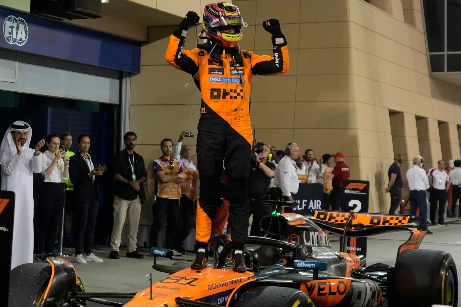 Oscar Piastri gana con facilidad en el Gran Premio de Bahrein de la Fórmula Uno