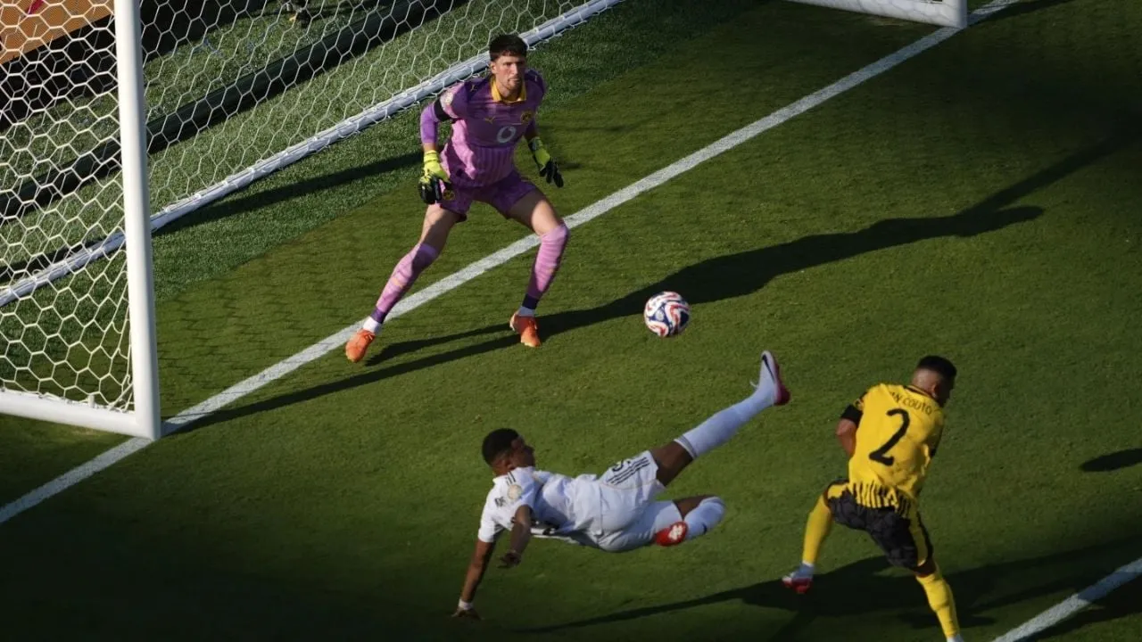 Real Madrid vence al Dortmund 3-2 y jugará contra el PSG en semifinales del Mundial de Clubes