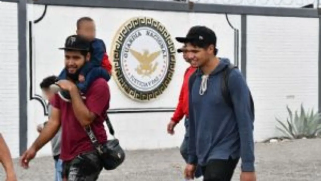 Esperan que 50 mil paisanos entren a México por Coahuila para esta Navidad