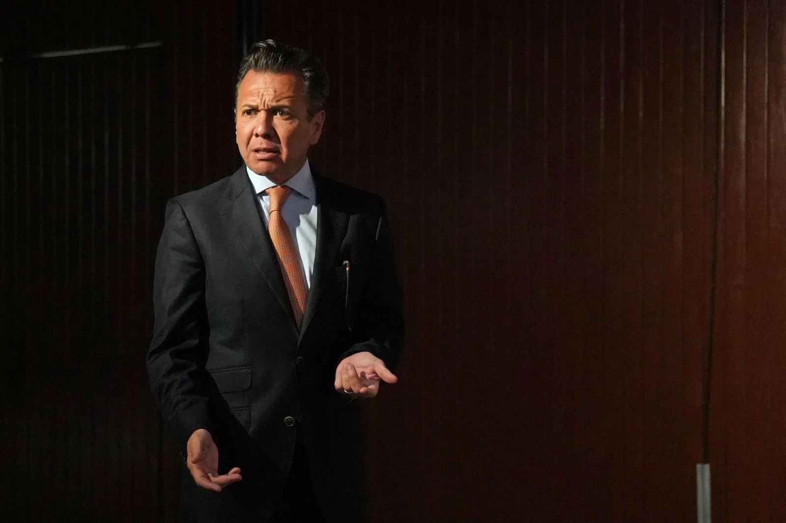 Pablo Lemus solicita al Congreso 8 mil millones de pesos adicionales a lo presupuestado