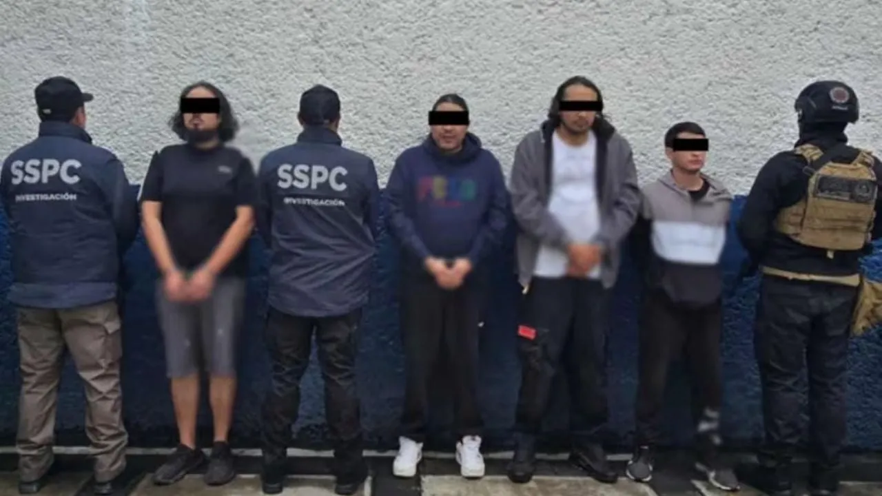 Hallan invernadero de mariguana en CDMX; hay cuatro detenidos vinculados a La Familia Michoacana
