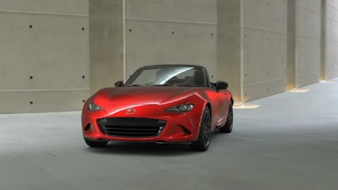 Tiktoker habría alterado precio de auto MX-5 2024; Mazda anuncia que procederá por la vía legal